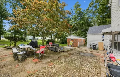 Exterior - 222 E Howard St, Willard, OH 44890 photo 2 of 11