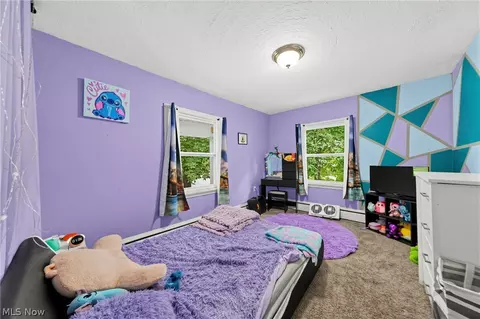Bedroom - 222 E Howard St, Willard, OH 44890 photo 6 of 8