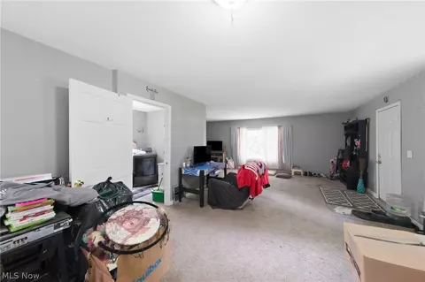 Living - 222 E Howard St, Willard, OH 44890 photo 4 of 4