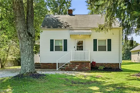 26571 Sprague Rd, Columbia Station, OH 44028