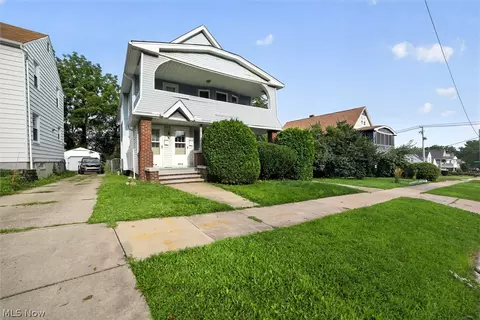 4916 E 90th St, Garfield Heights, OH 44125