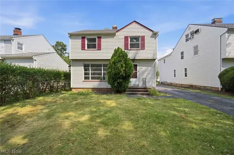 3753 Berkeley Rd, Cleveland Heights, OH 44118