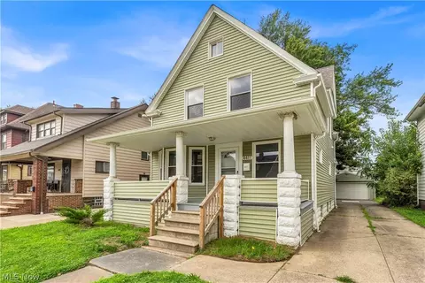 4411 Gamma Ave, Newburgh Heights, OH 44105
