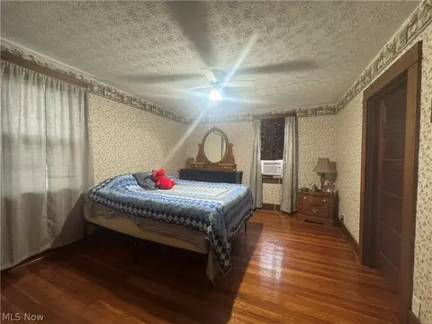 Bedroom - 309 4th St, Beverly, OH 45715 photo 1 of 5