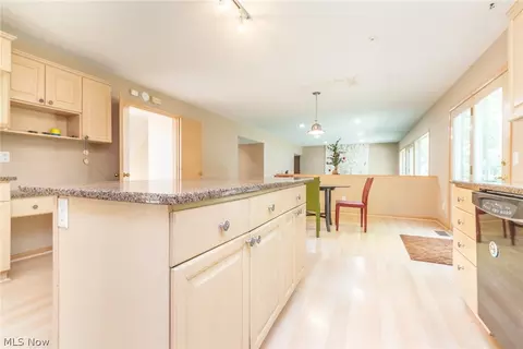 Kitchen - 245 Jackson Dr, Orange, OH 44022 photo 5 of 5