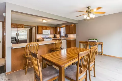 Dining - 513 Ohio St, Elyria, OH 44035 photo 2 of 2