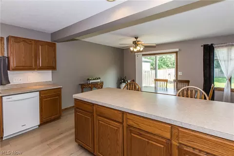 Kitchen - 513 Ohio St, Elyria, OH 44035 photo 6 of 6
