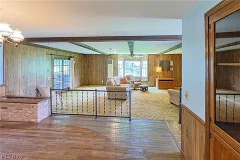 Living - 3257 New State Rd, Willard, OH 44890 photo 2 of 7