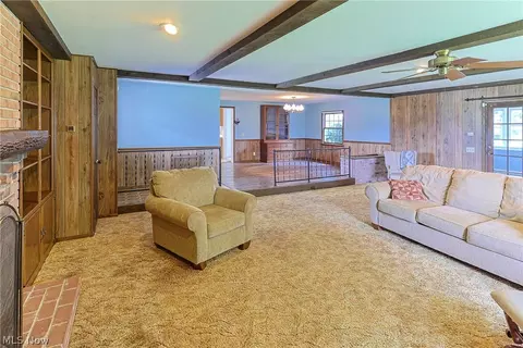 Living - 3257 New State Rd, Willard, OH 44890 photo 6 of 7