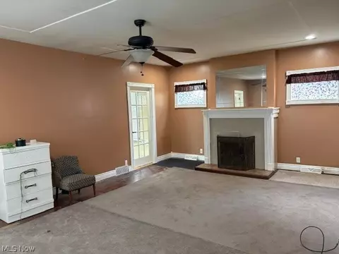 Living - Undisclosed, Canton, OH 44714 photo 2 of 3