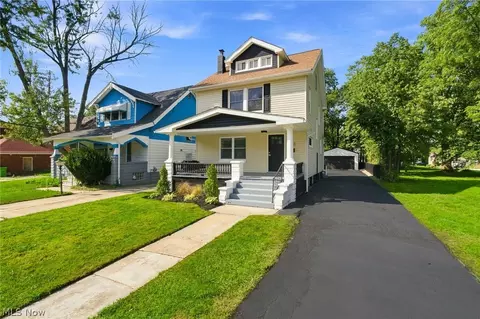 12513 Maplerow Ave, Garfield Heights, OH 44105