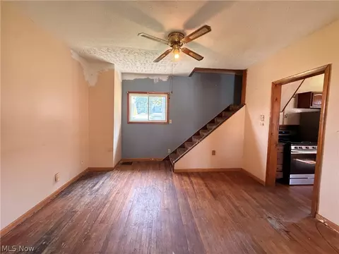 Living - 1868 E 34th St, Lorain, OH 44055 photo 1 of 1