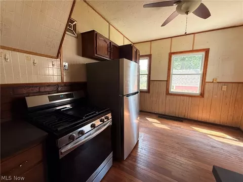 Kitchen - 1868 E 34th St, Lorain, OH 44055 photo 1 of 1