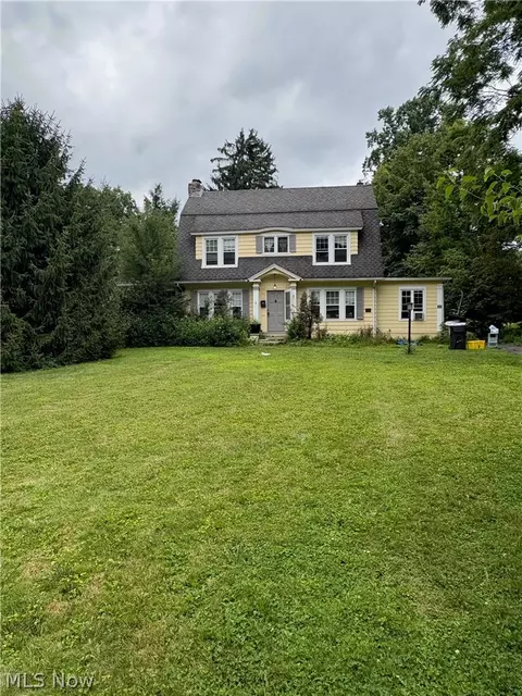Exterior - 44 Forest Hill Rd, Boardman, OH 44512 photo 2 of 5