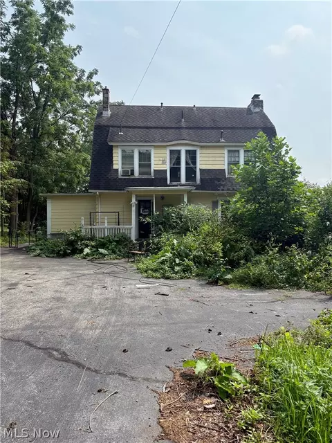 Exterior - 44 Forest Hill Rd, Boardman, OH 44512 photo 5 of 5