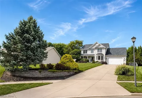 983 Nathan Dr, Kent, OH 44240