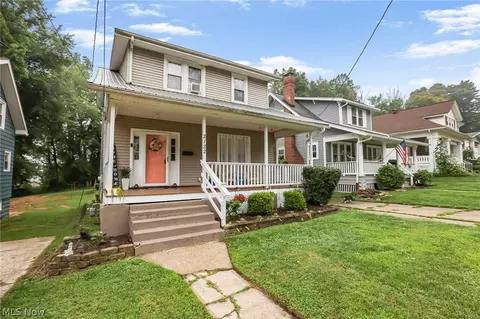 2122 Norwood Blvd, Zanesville, OH 43701