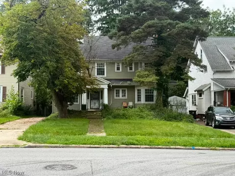 1676 Lee Rd, Cleveland Heights, OH 44118
