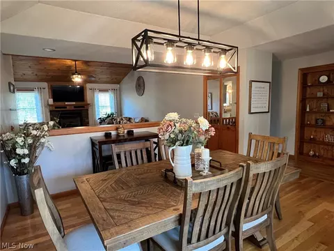 Dining - 2941 Shirley St, Ashtabula, OH 44004 photo 1 of 3