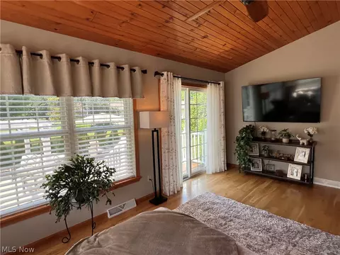 Bedroom - 2941 Shirley St, Ashtabula, OH 44004 photo 6 of 6