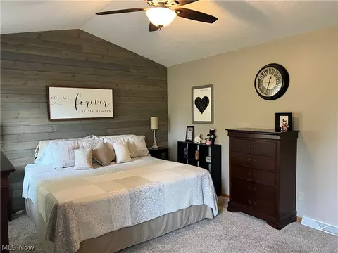Bedroom - 2941 Shirley St, Ashtabula, OH 44004 photo 1 of 6