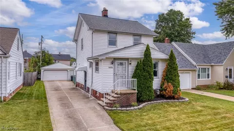 6810 Alber Ave, Parma, OH 44129