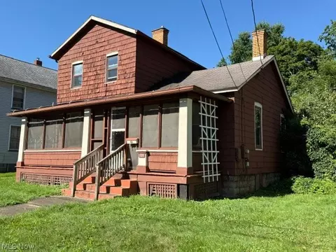 128 Sayers Ave, Niles, OH 44446