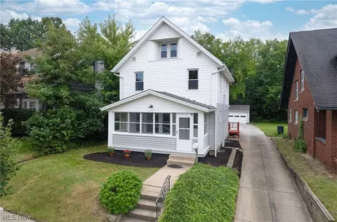 362 Palm Ave, Akron, OH 44301