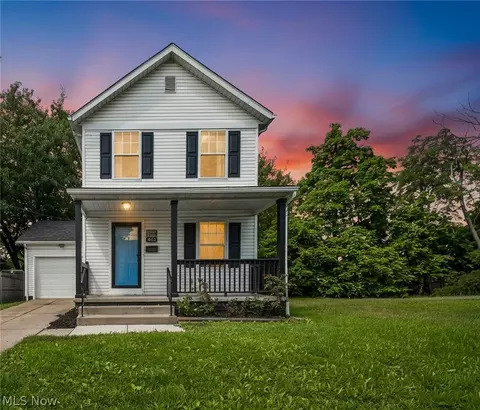 4072 E 108th St, Cleveland, OH 44105