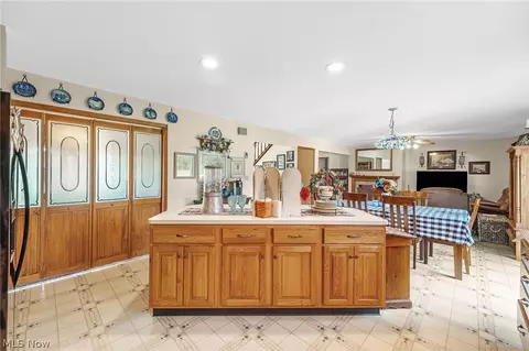 Kitchen - 40450 Parsons Rd, Lagrange, OH 44050 photo 4 of 4