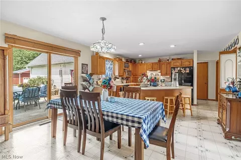 Dining - 40450 Parsons Rd, Lagrange, OH 44050 photo 1 of 3