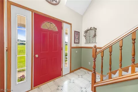 Entry Way - 40450 Parsons Rd, Lagrange, OH 44050 photo 1 of 2