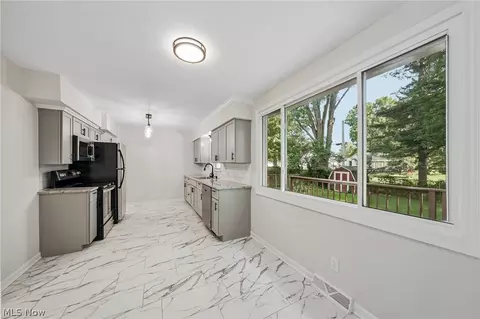 Kitchen - 1155 Bell Ct, Elyria, OH 44035 photo 1 of 1