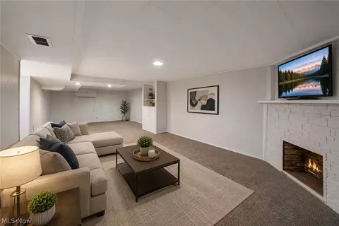 Living - 1155 Bell Ct, Elyria, OH 44035 photo 3 of 3