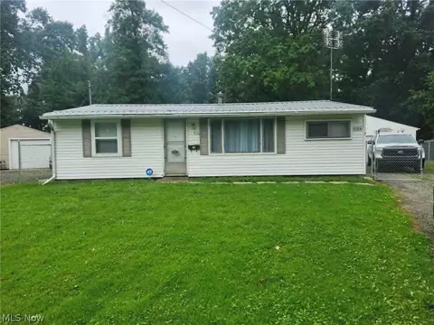 536 Oak Cir SW, Warren, OH 44485