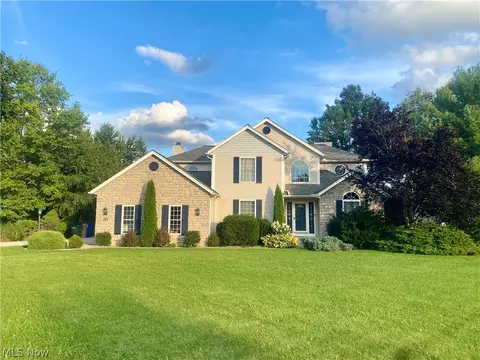 312 Middlestone Way, Cuyahoga Falls, OH 44223