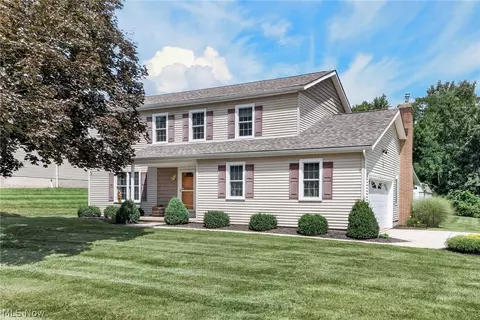 2879 Wexford Blvd, Stow, OH 44224