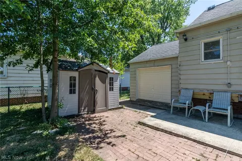 Exterior - 10810 Windham Rd, Parma, OH 44130 photo 5 of 6