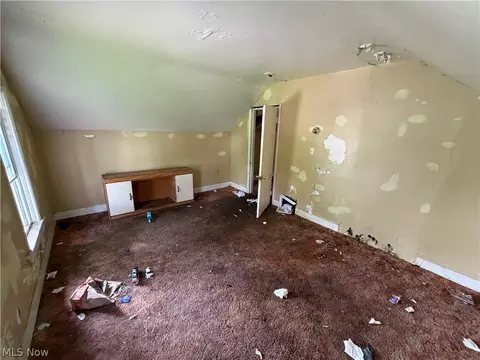Bedroom - 314 E 26th St, Lorain, OH 44055 photo 5 of 6