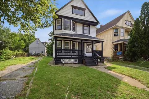 1201 E 84th St, Cleveland, OH 44103