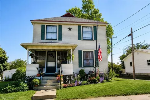 1622 Euclid Ave, Zanesville, OH 43701