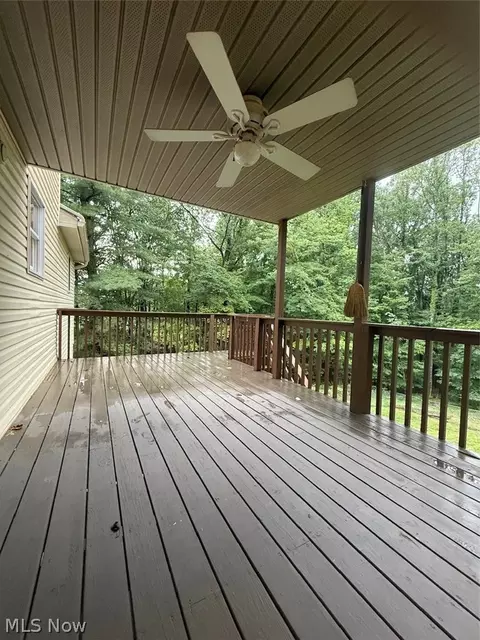 Exterior - 8 Apache Trl, Malvern, OH 44644 photo 3 of 4