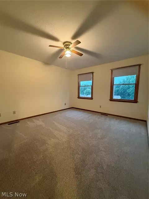 Bedroom - 8 Apache Trl, Malvern, OH 44644 photo 3 of 4