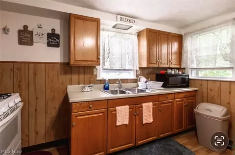 Kitchen - 175 Spruce St, Elyria, OH 44035 photo 2 of 2
