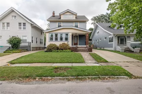 3619 W 132nd St, Cleveland, OH 44111