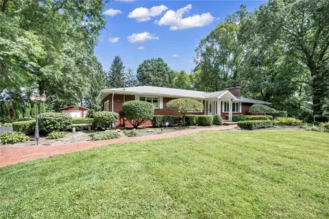 2657 Miller Graber Rd, Newton Falls, OH 44444