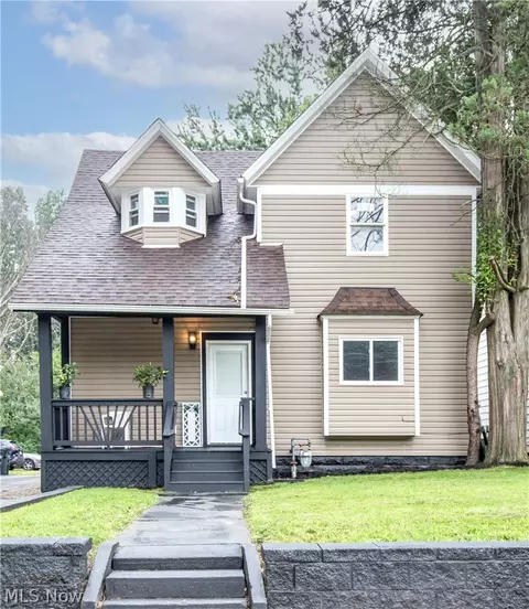 600 E Buchtel Ave, Akron, OH 44304