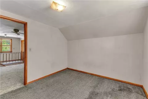 Bedroom - 36913 Chestnut Ridge Rd, Elyria, OH 44035 photo 2 of 4