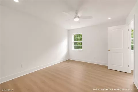 Bedroom - 3706 Turfside Cir, Huron, OH 44839 photo 2 of 2