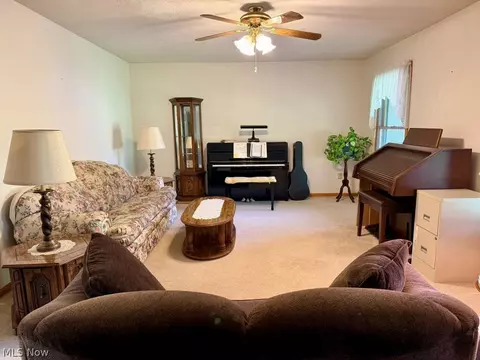 Living - 5010 State Route 307, Geneva, OH 44041 photo 1 of 3